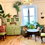 Boutique Design Studio At The City Center