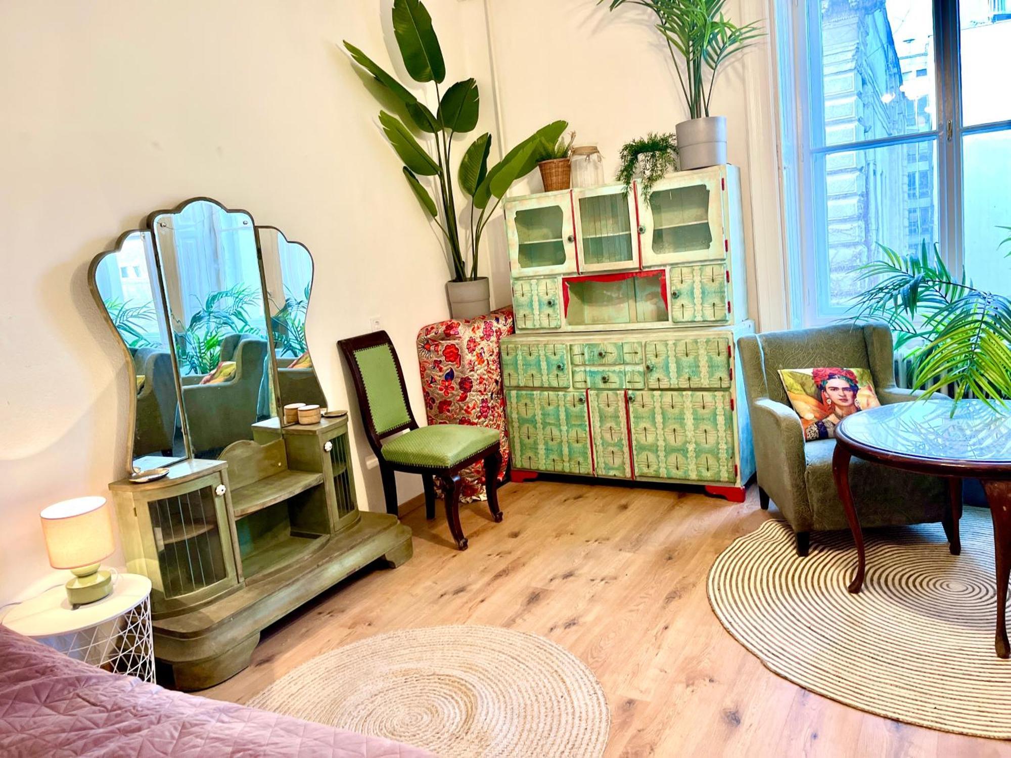 Boutique Design Studio At The City Center Apartamento *